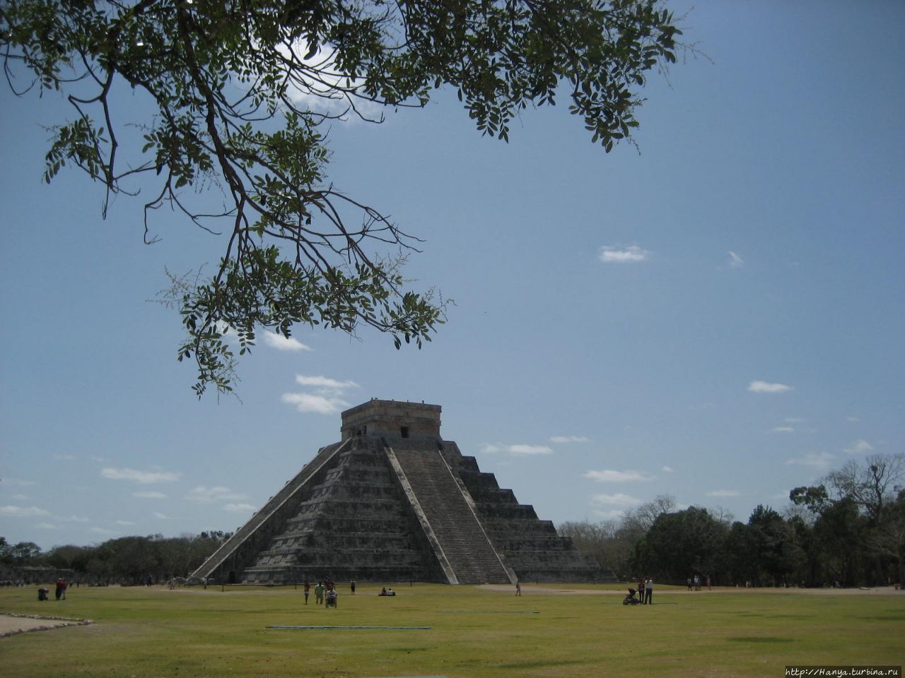 Чичен-Ица. Пирамида Пернатого Змея Кукулькан. Ч.132