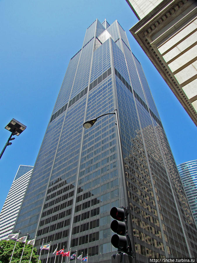 Willis Tower - самый высокий небоскреб США