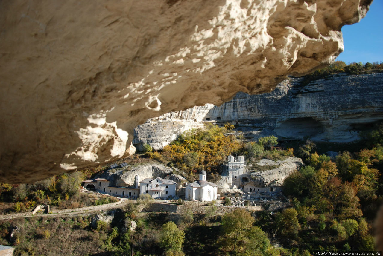 Пещерный монастырь в крыму