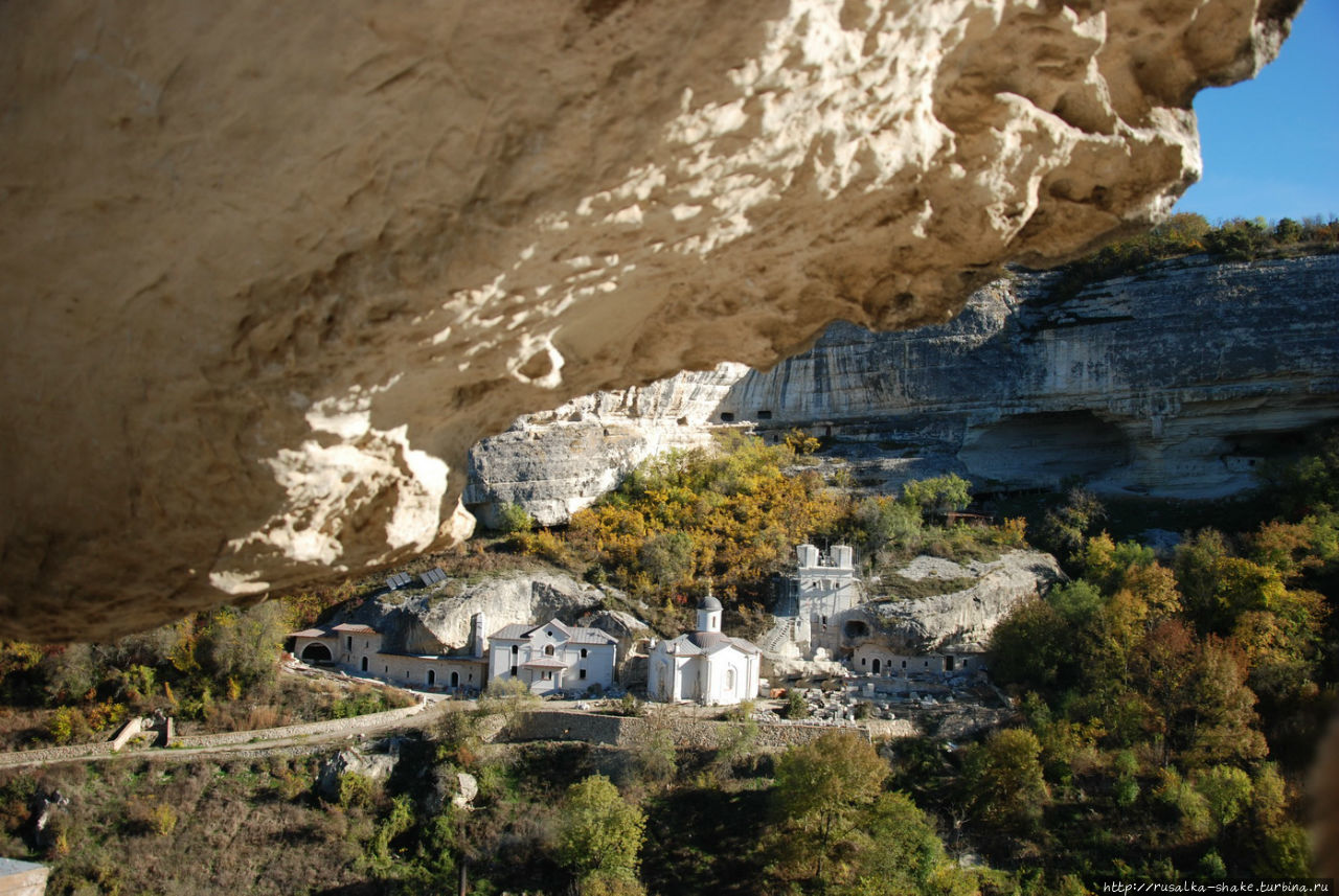 Бахчисарайский мужской монастырь
