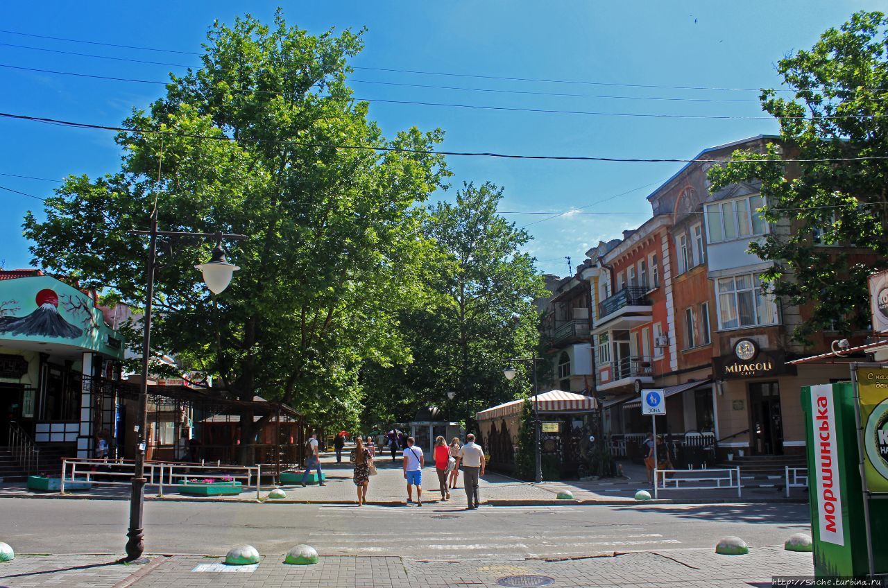 Херсон. Улица Суворова - прогулка из 18 века в настоящее