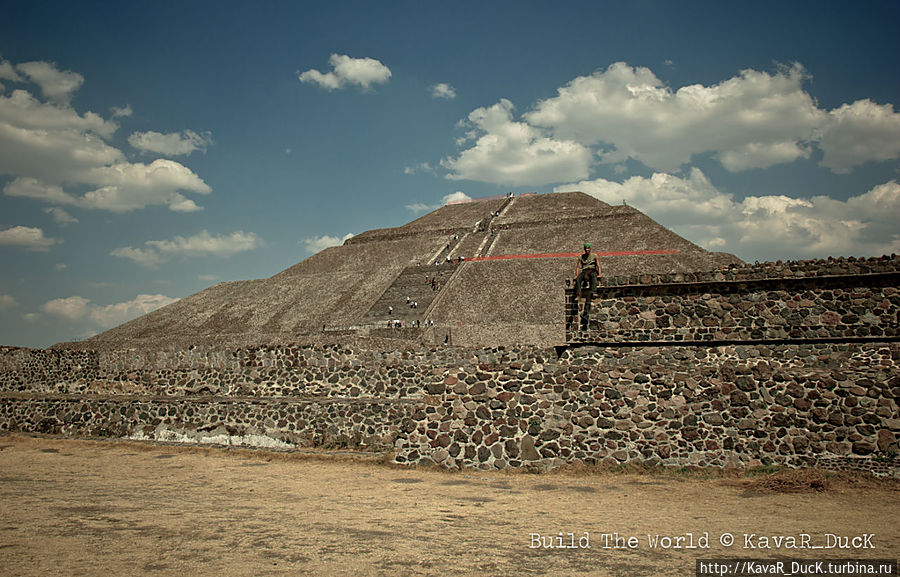 Храм Солнца Теотиуакан пре-испанский город тольтеков, Мексика