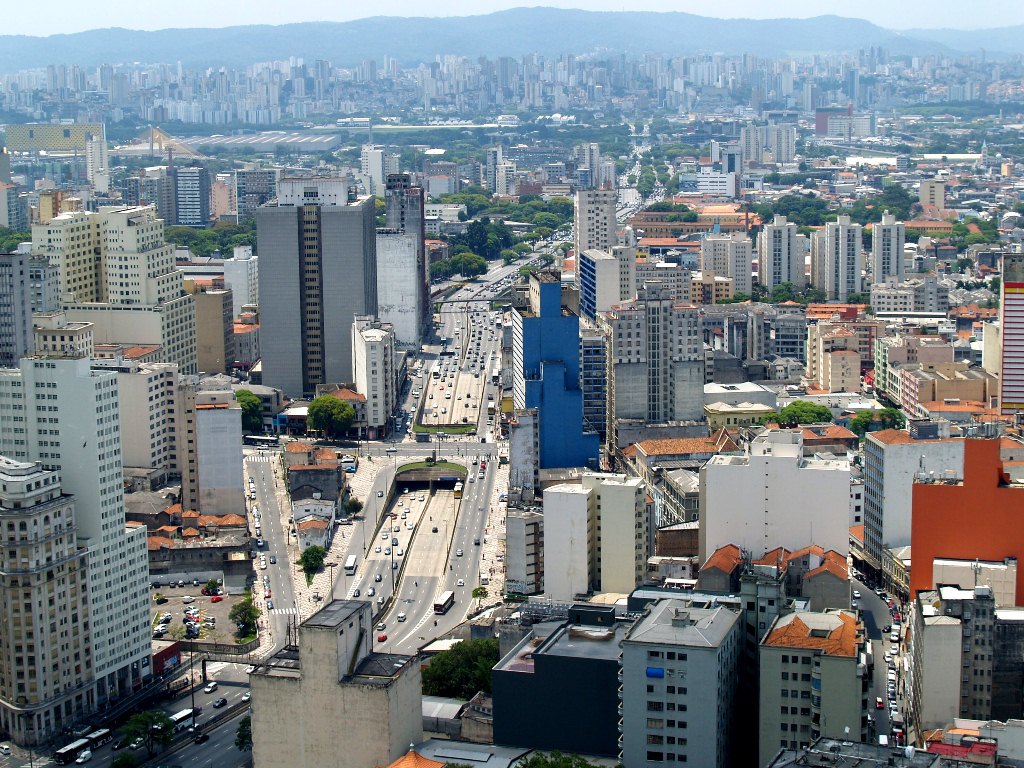 Сан паулу крупнейший город. Сан Паоло население. Штат Сан Паулу Бразилия. Сан Паулу центр. Сан Паулу центр города.