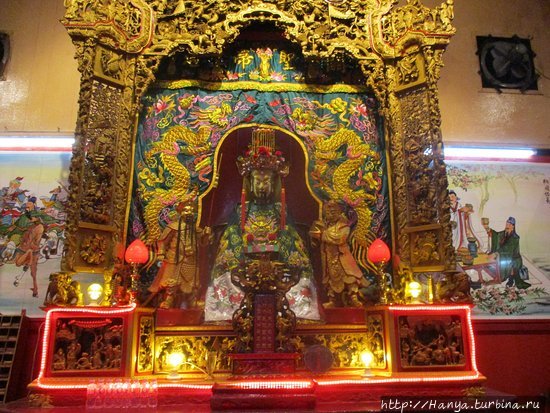 Даосский храм Гуан Ди. Фото из интернета Куала-Лумпур, Малайзия