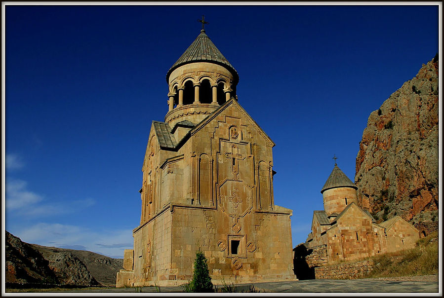 Нораванк - прошлое и настоящее древнего монастыря