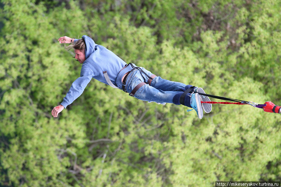 First Bungy in the world Квинстаун, Новая Зеландия