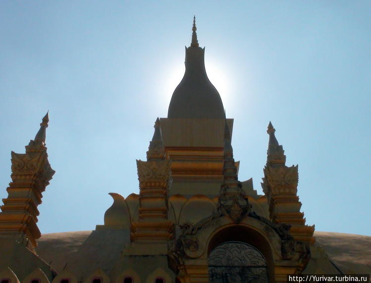 Лаосские храмы сотни лет 