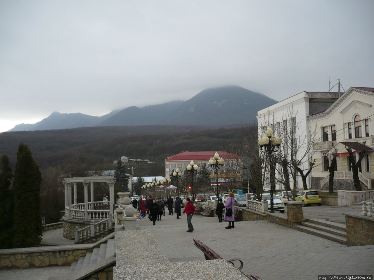 Небольшая прогулка по курортному городу Железноводск, Россия