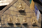 Торана с 5-ю Буддами