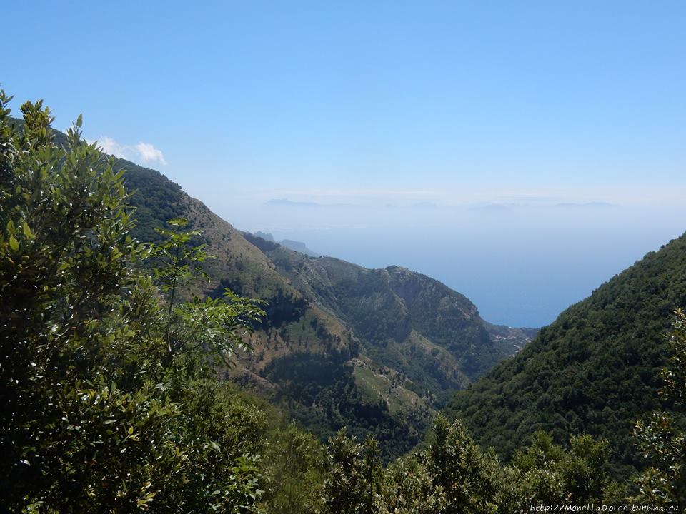 Costiera Amalfitana: от Tovere до Amalfi и Atrani Амальфи, Италия