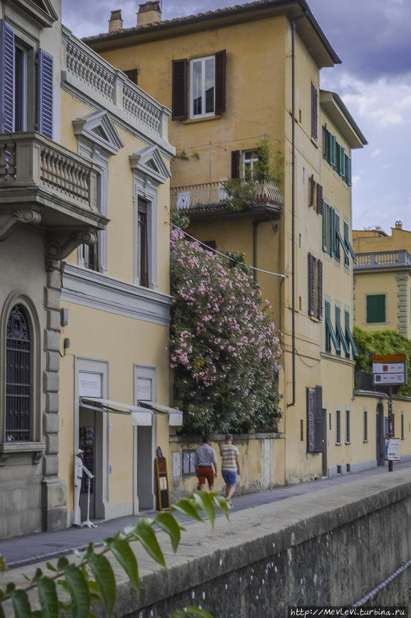 На реке Арно Флоренция, Италия