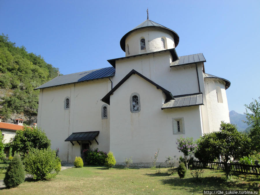 Церковь Успения Богоматери Черногория