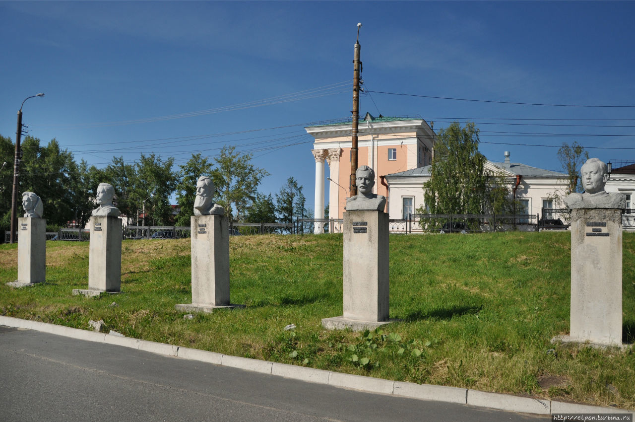 В столице корабелов и трескоедов Архангельск, Россия