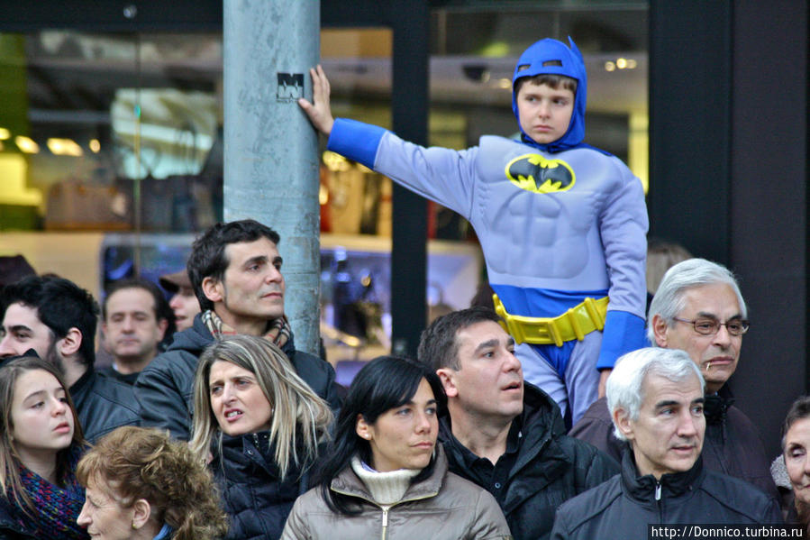 Супермены скучали в отсутствие работы Плайя-д-Аро, Испания