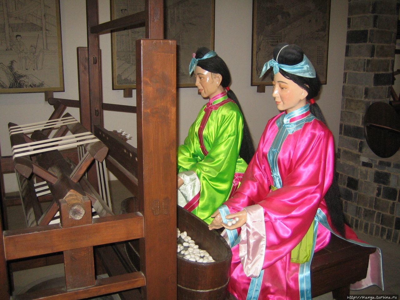 Сучжоу — родина шелкопрядения. Музей шелка Сучжоу, Китай