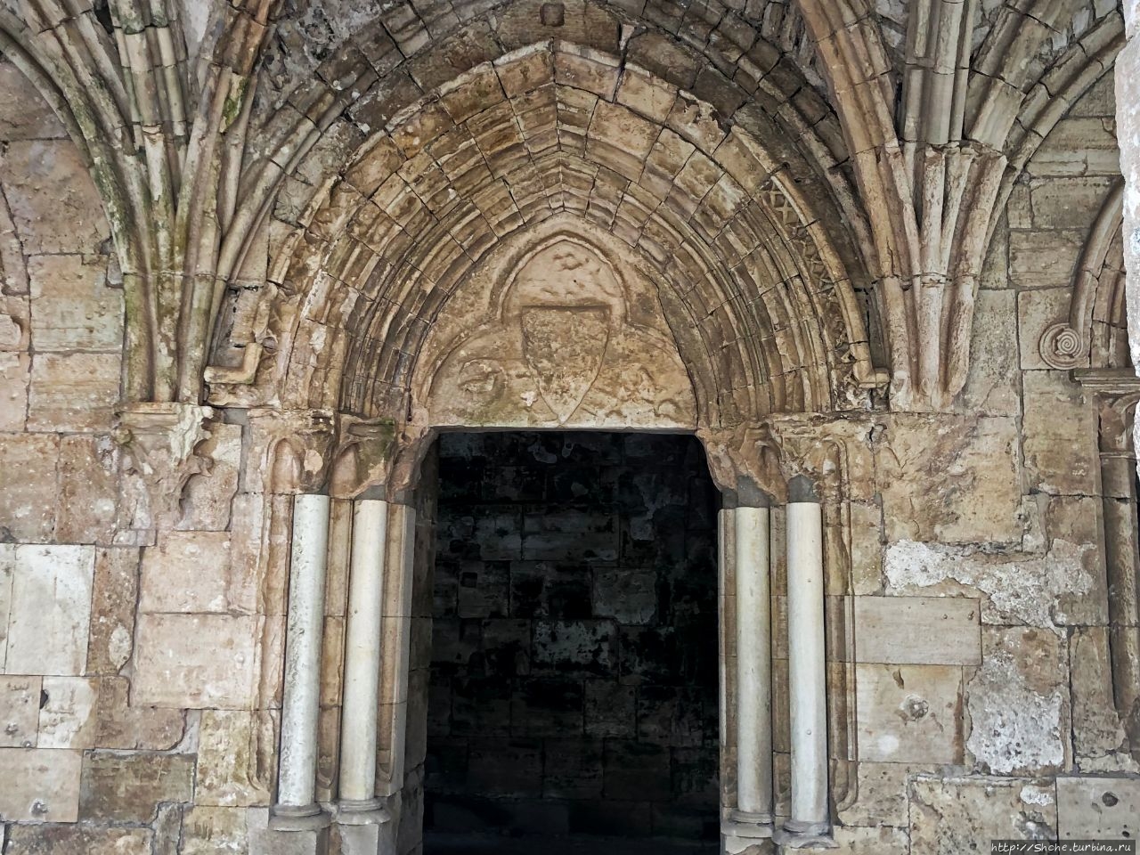 Крак-де-Шевалье - исключительный образец замка крестоносцев