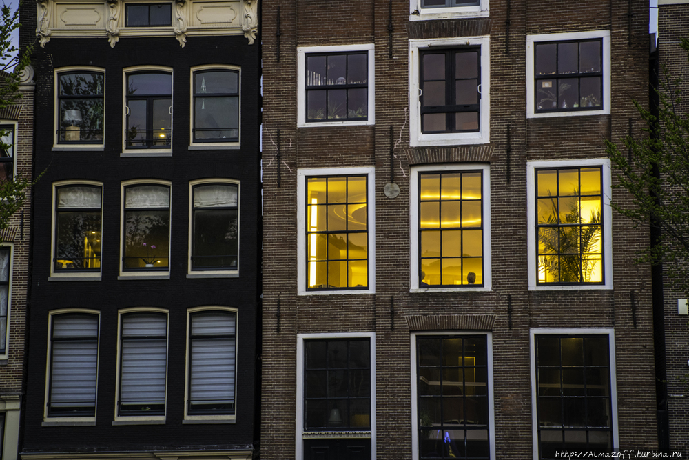 Квартал красных фонарей Амстердам, Нидерланды
