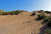 а этот холм я облюбовал для единения с песком (по бывать на дюнах и не набрать в обувь песка — просто ересь какая-то