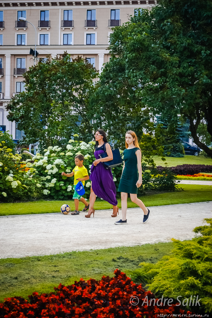 Летняя Рига не пленере. стрит Рига, Латвия