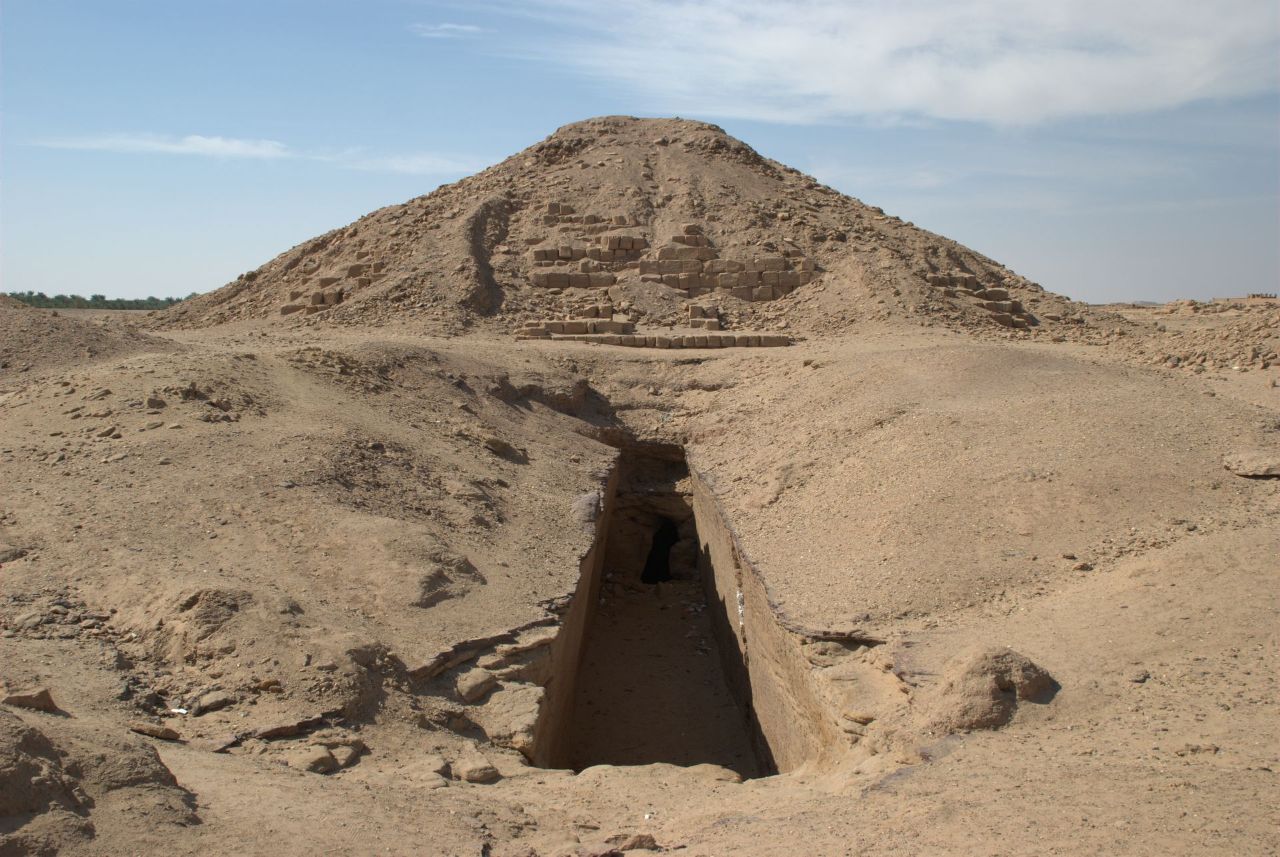 Пирамиды и захоронения Эль-Курру / Pyramids and Tombs at El-Kurru