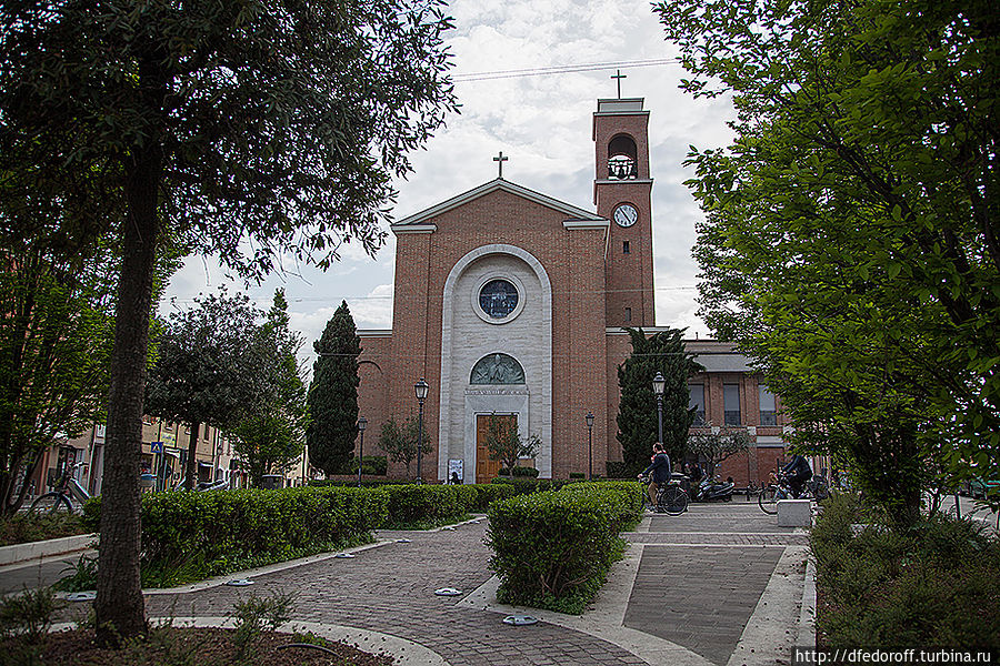 Прогулка по Римини, Италия Римини, Италия