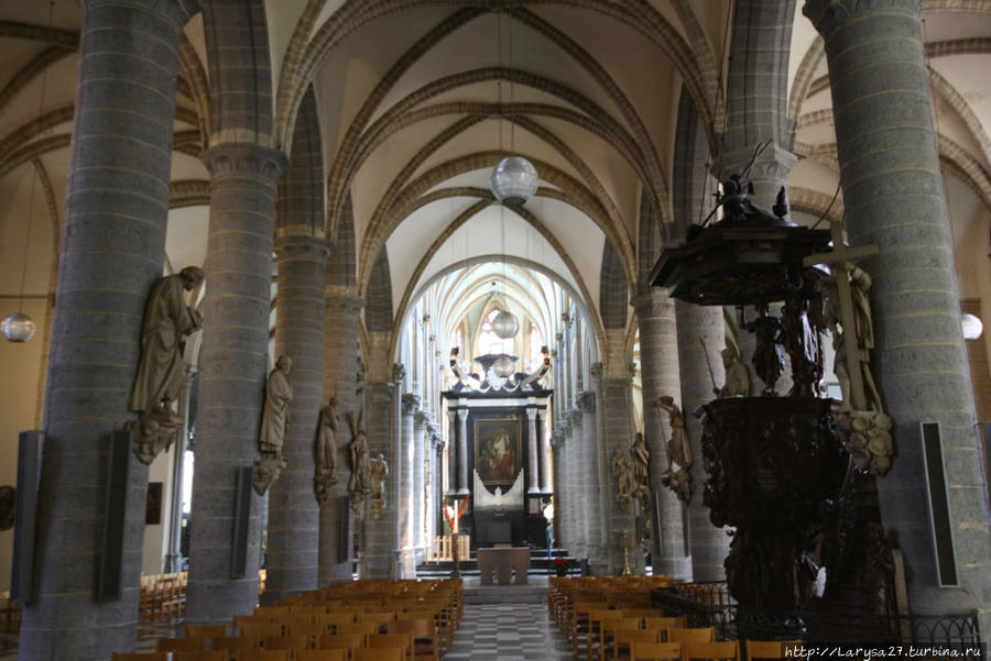 Церковь Св. Мартина Кортрейк, Бельгия
