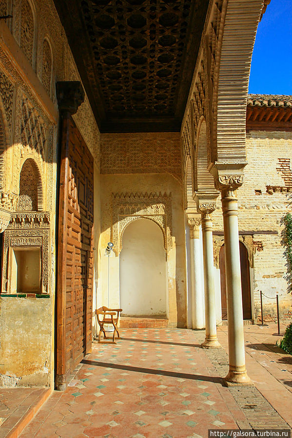 Альгамбра Гранада, Испания