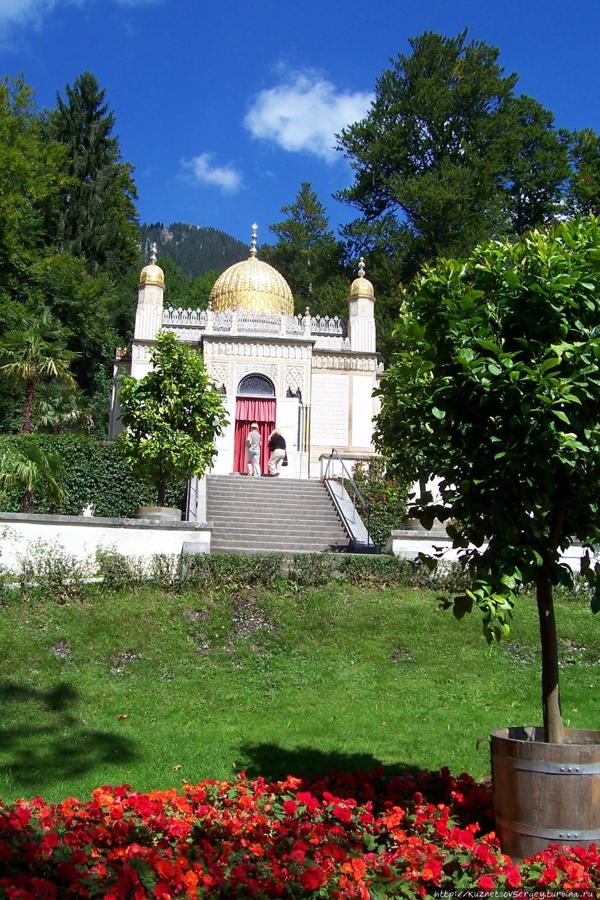 Замок короля Людвига в Линдерхофе Земля Бавария, Германия