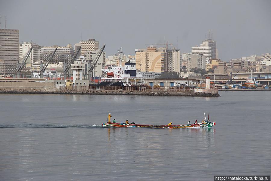 Барк Седов. Как встречают корабли... Дакар, Сенегал