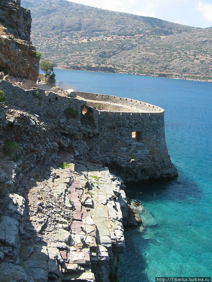 Вид на крепость на Спиналонге Агиос-Николаос, Греция