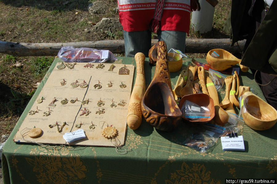 Средневековые люди.Торговля и развлечения на  Соколовой горе Саратов, Россия