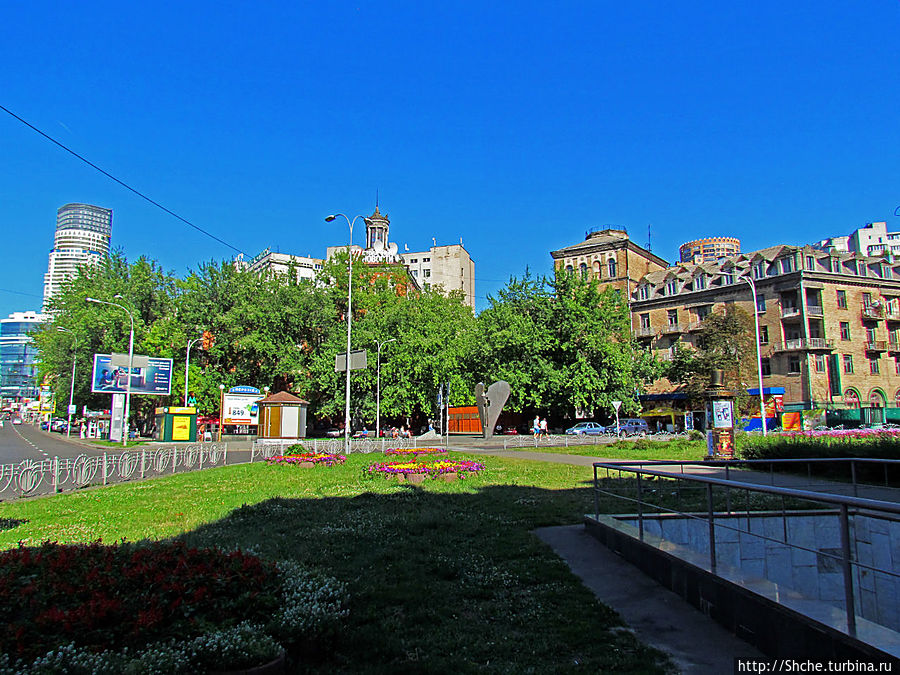 Картинки современного Киева. Печерский район Киев, Украина