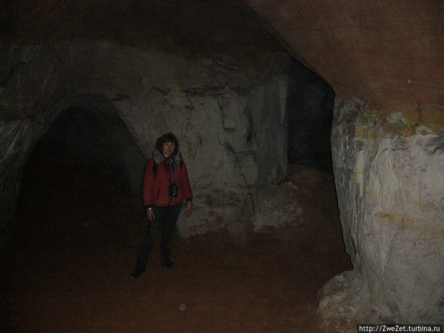 Умирающий подземный мир Оредеж, Россия