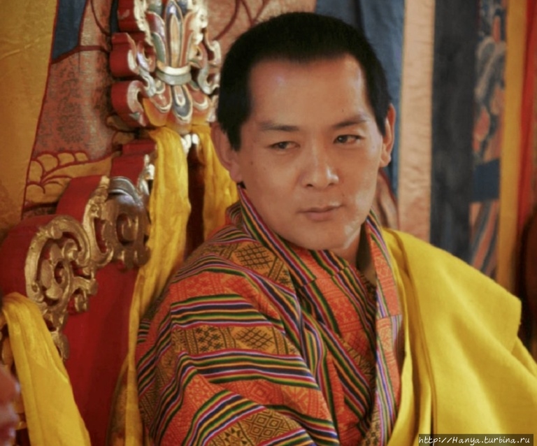 Четвертый король Бутана Jigme Singye Wangchuck. Из интернета Бутан