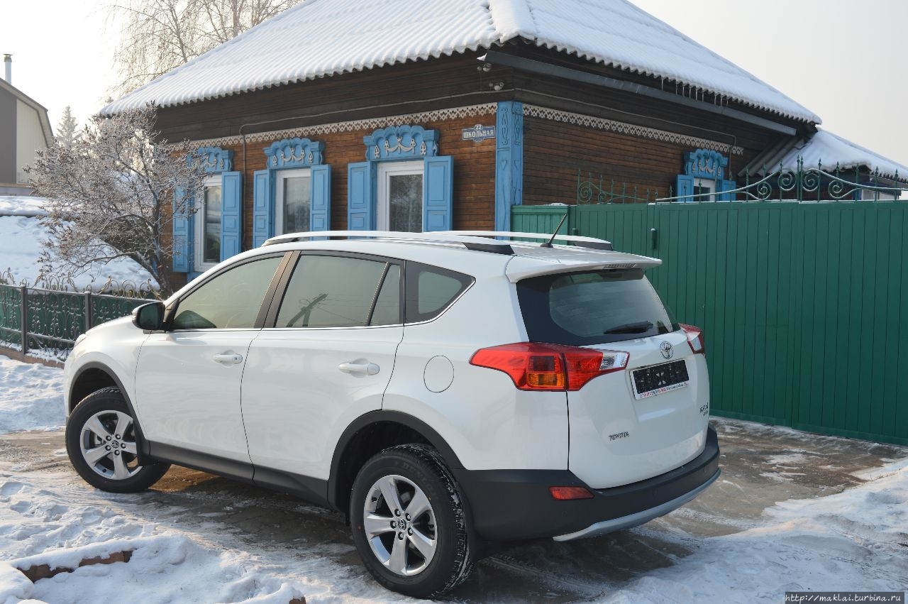 Тойота Рав-4 (четвёртое поколение), Только из салона.