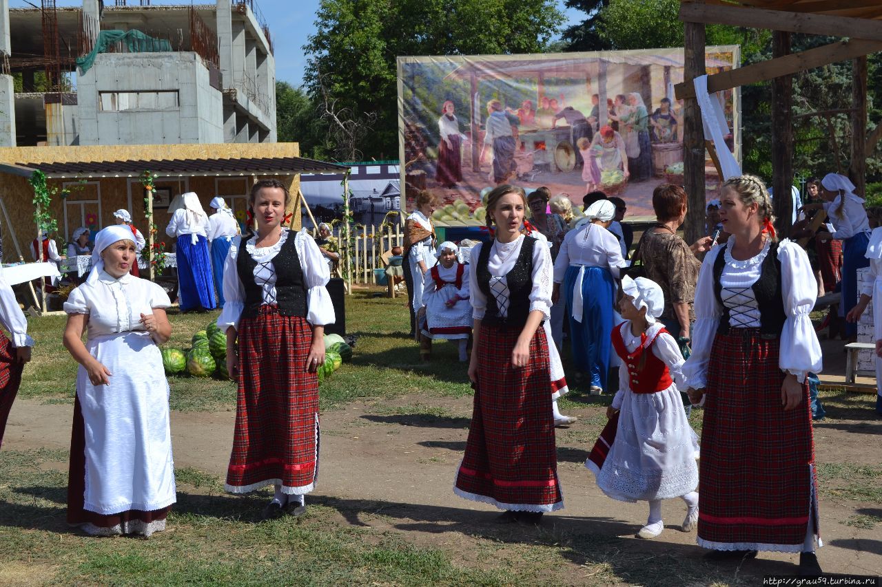 Покровску — 270 лет. Страницы и лица яркого праздника Энгельс, Россия