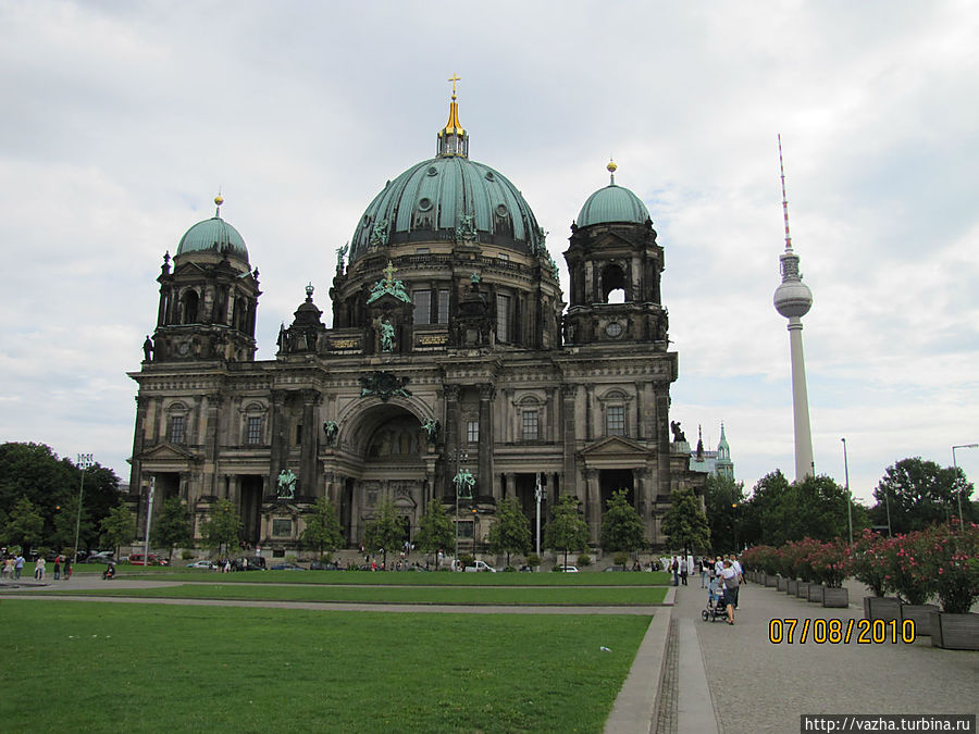 Собор выполнен в стиле барокко Берлин, Германия