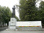 Памятник Некрасову установлен в 1958 году.