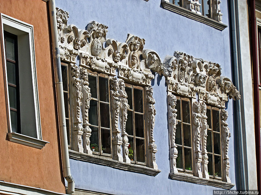 все же есть исключени из обшарпаных фасадов... Люблин, Польша