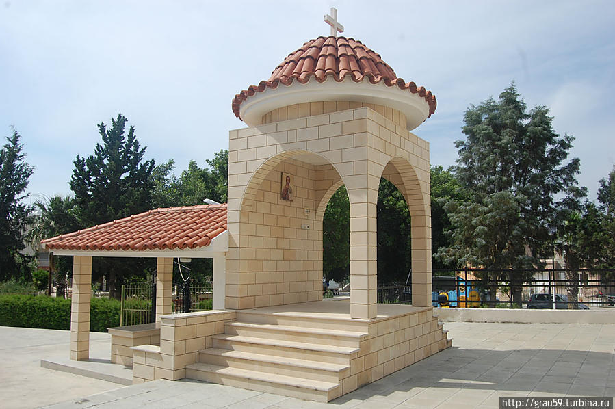 Храм Иоанна Крестителя Ларнака, Кипр