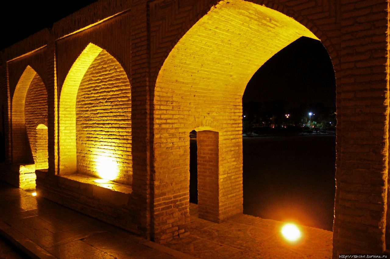 Мост Аллахверди Хана Исфахан, Иран