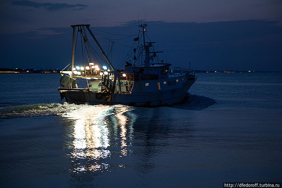 Прогулка по Римини, Италия Римини, Италия