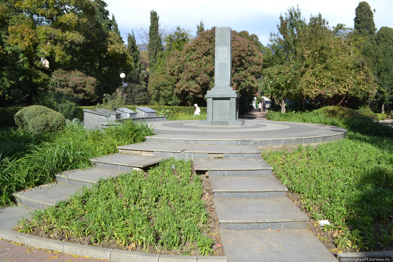 Памятник депортации и погибшим во время ВОВ Ялта, Россия