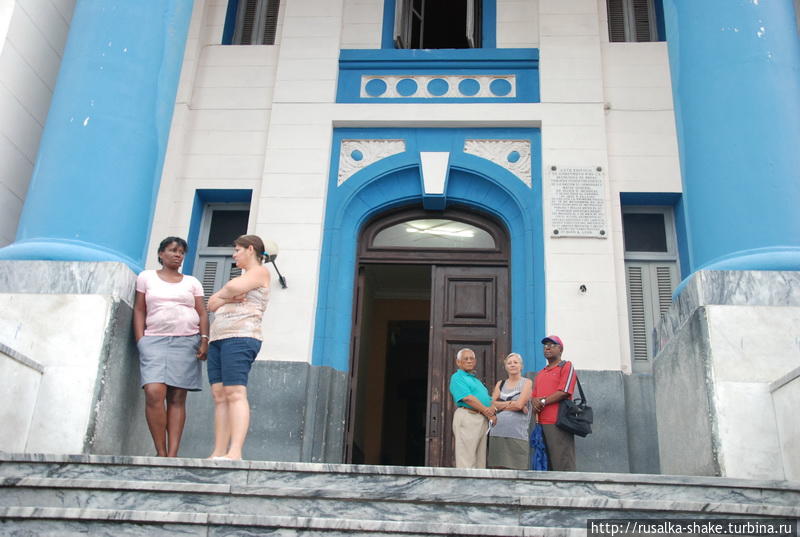 Матансас от университета до остановки Матансас, Куба