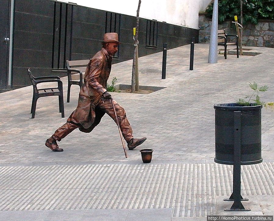 Живая скульптура Барселона, Испания