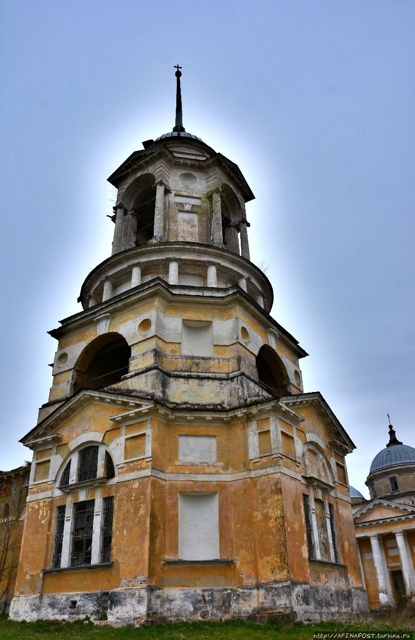 Старица. Борисоглебский собор и церковь-колокольня