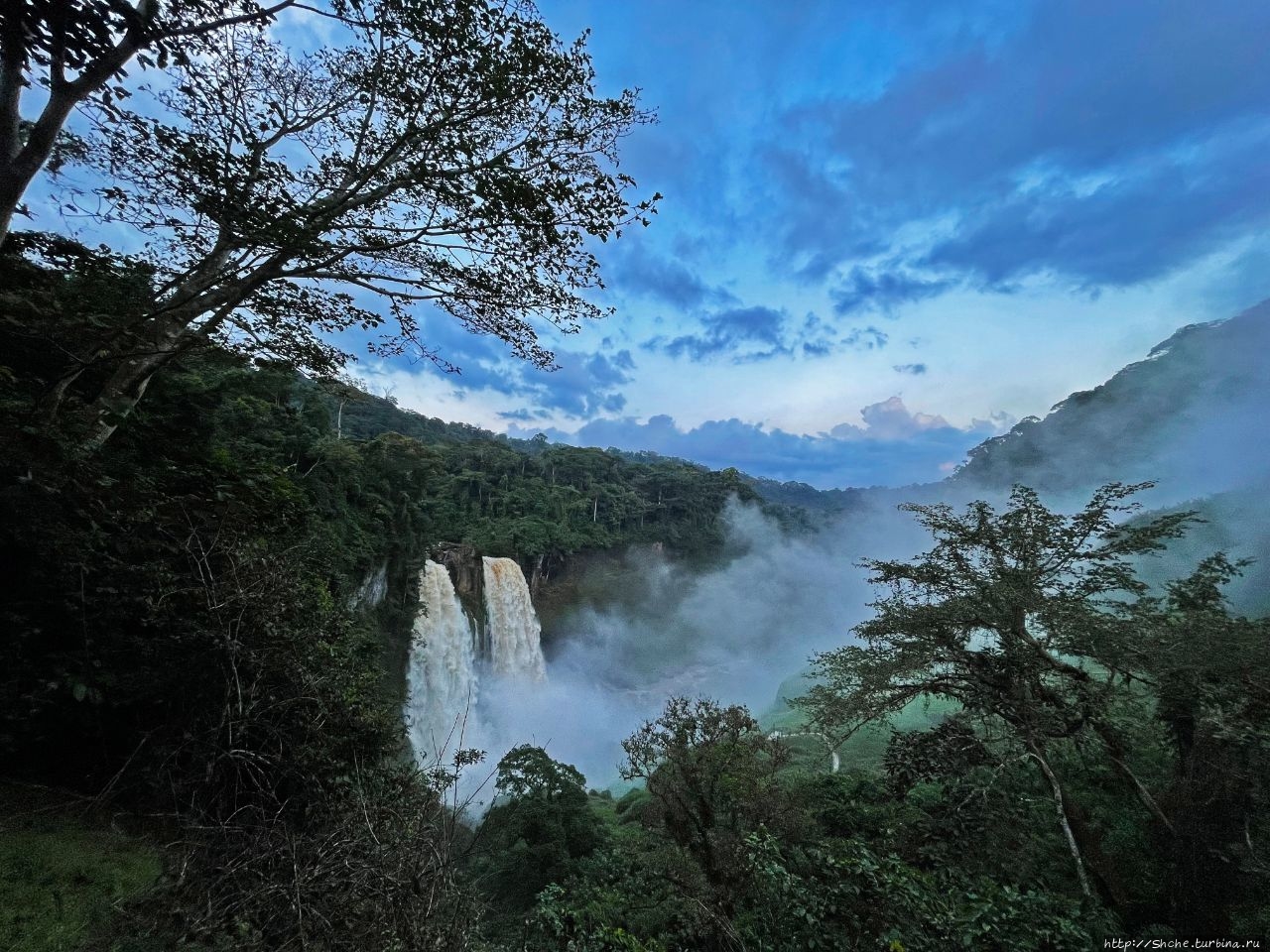 Водопад Эком Нкам Мбуэ, Камерун