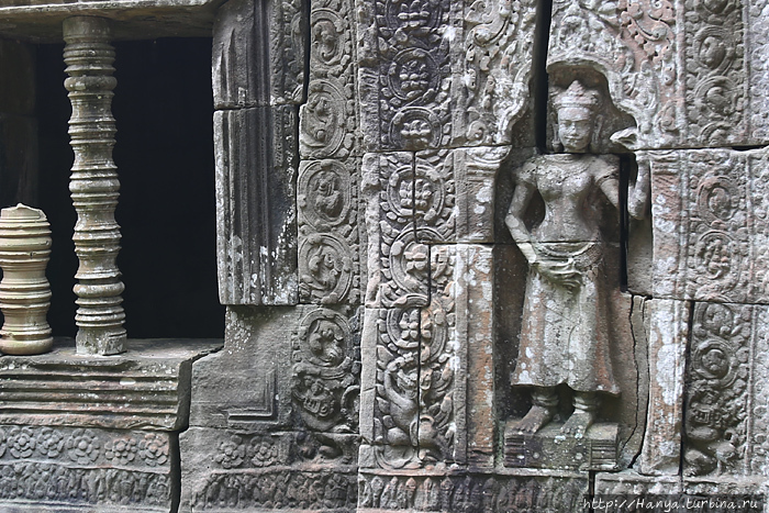 Фигура девата во внутренней  гопуре храма Та Сом. Фото из интернета