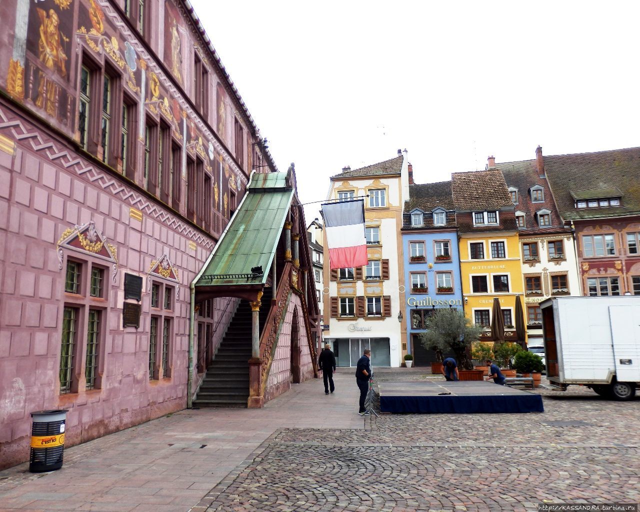 История Мюлуза на площади Реюньон Мюлуз, Франция