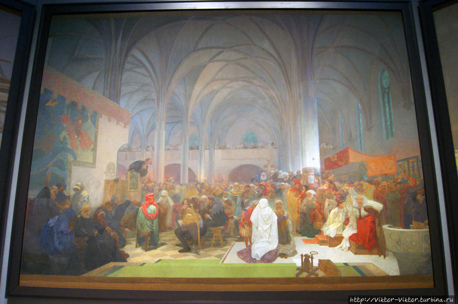 Картина Альфонса Мухи «Проповедь магистра Яна Гуса в Вифлеемской капелле», выставленная в Национальном музее Праги Прага, Чехия